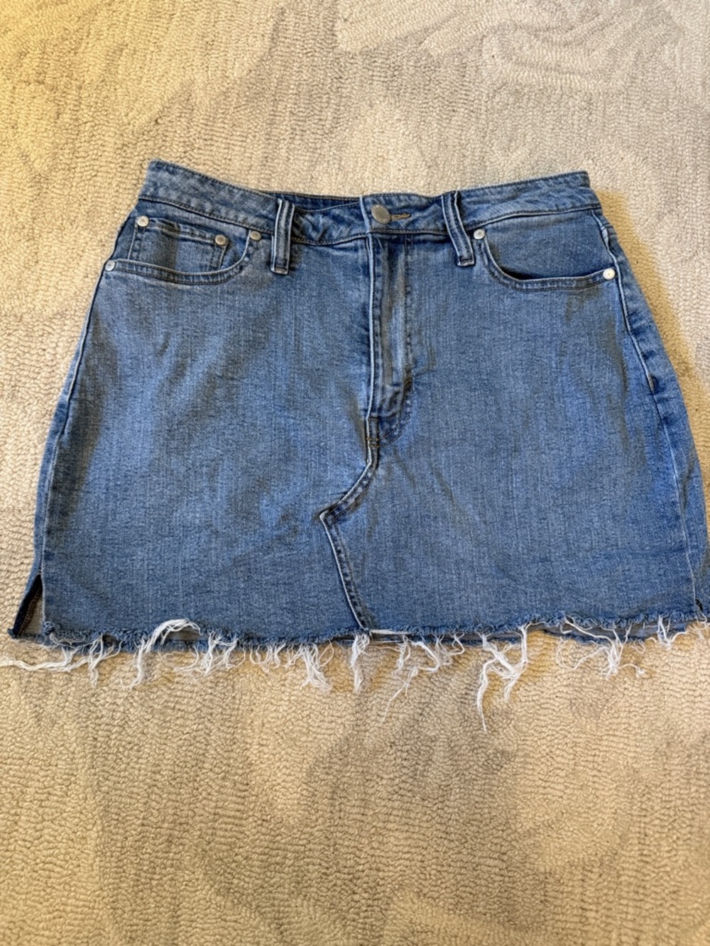 On 34th s Street Denim Frayed Hem Mini Skirt size 10